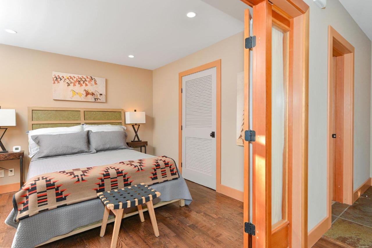 Salishan Chief Suite 코위찬베이 외부 사진